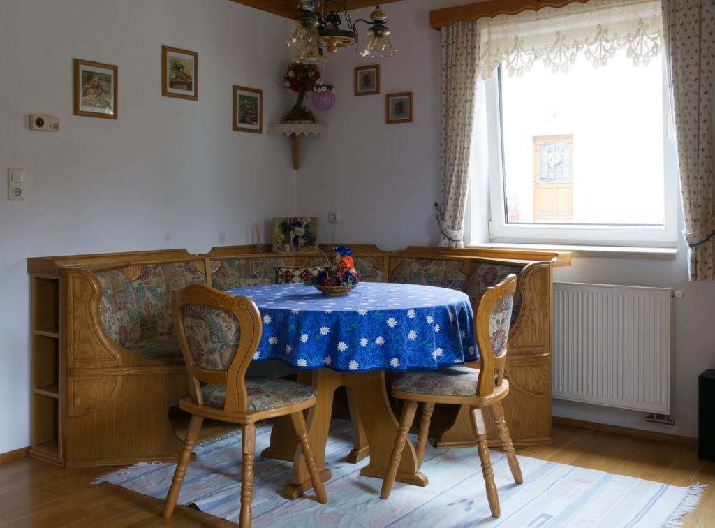 Ganhoer- Fam. Kaar Wintersdorf Kamer foto