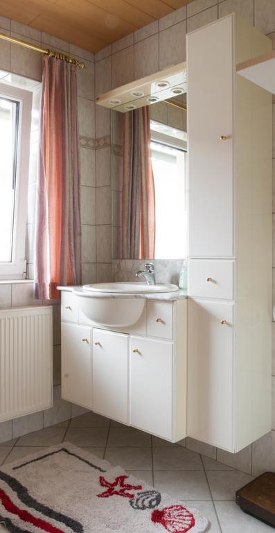 Ganhoer- Fam. Kaar Wintersdorf Kamer foto